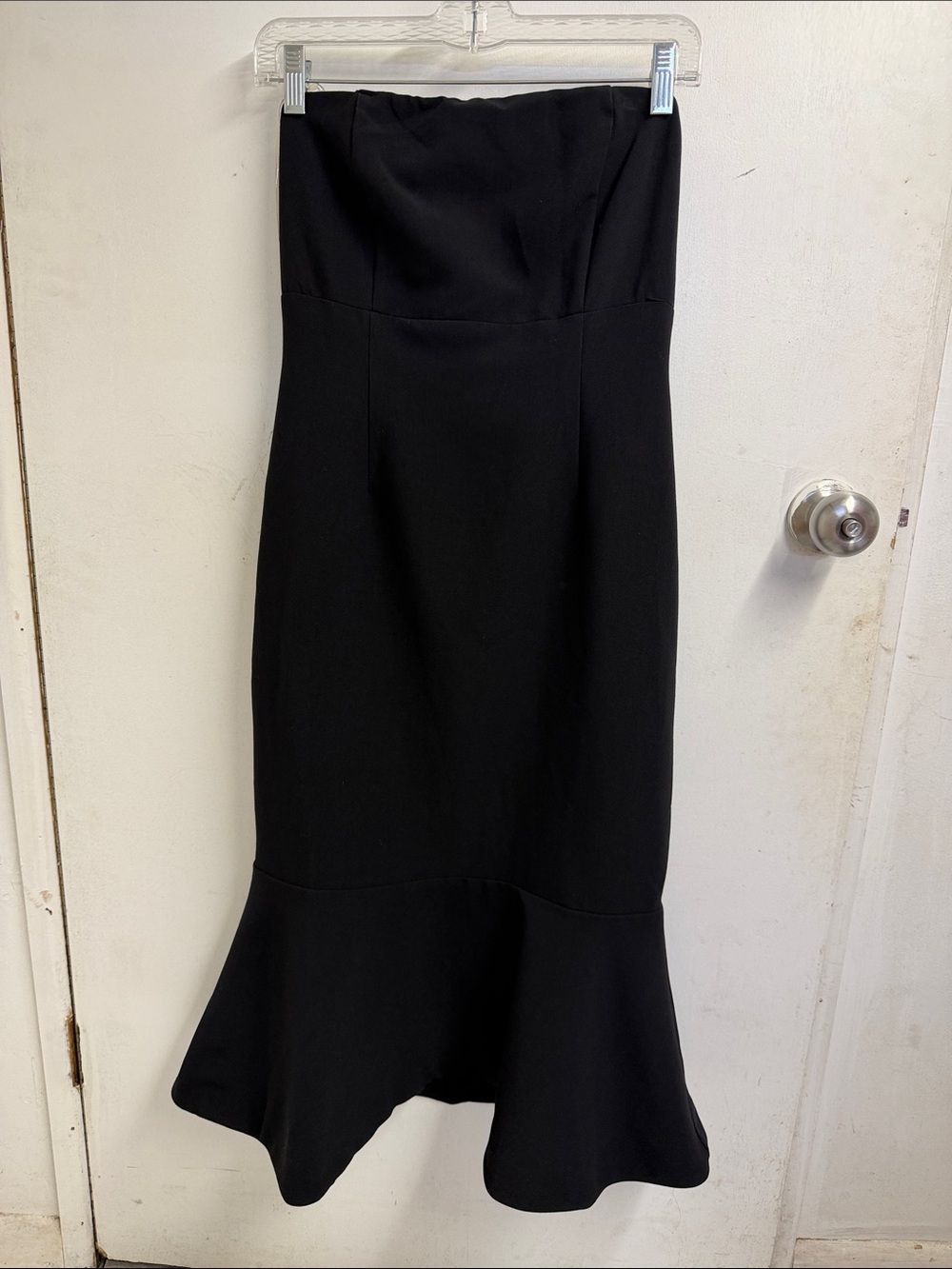 DO+BE Black Strapless Mermaid-Hem Dress